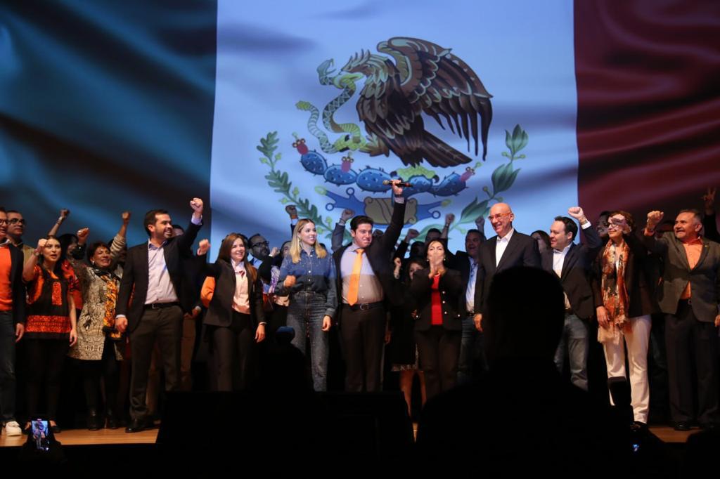 Samuel García pidió a sus simpatizantes tener los votos suficientes no solo para ganar el Poder Ejecutivo, sino también para cambiar la Constitución.