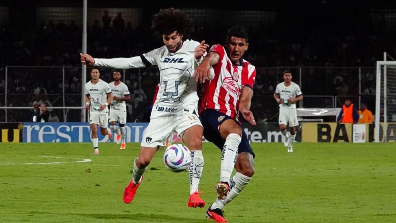 Los Pumas vencieron 1-0 al Chivas en la última jornada del Apertura 2023 y el resultado dio el primer partido a disputarse en cuartos, en donde volverán a jugar ambos equipos