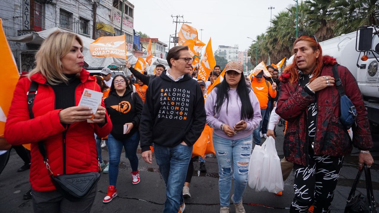 Chertorivski visitó el barrio bravo de Tepito