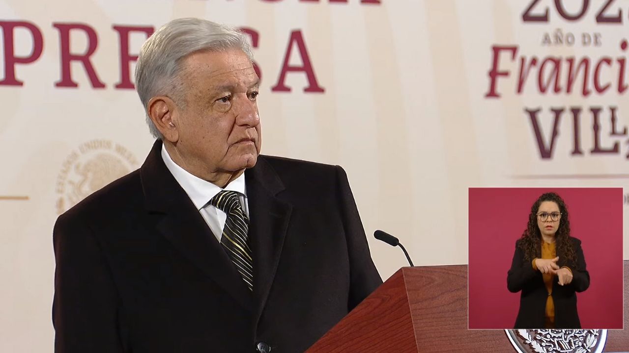 AMLO Y Salma Luévano