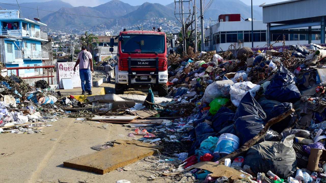 Luego del paso del huracán 'Otis' por las costas de Guerrero, se reportaron 14 fallecimiento y más de 2 mil casos acumulados por dengue.