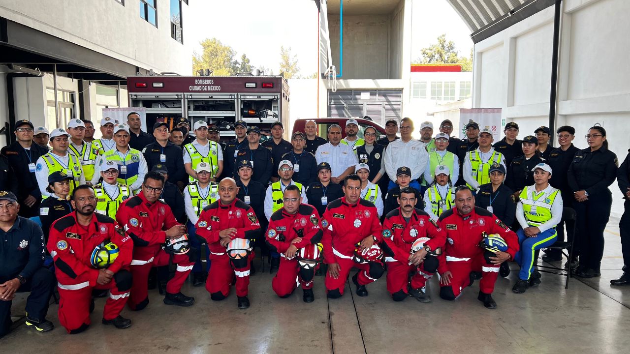 Colaboran Bomberos y ERUM para mejorar nivel en rescates