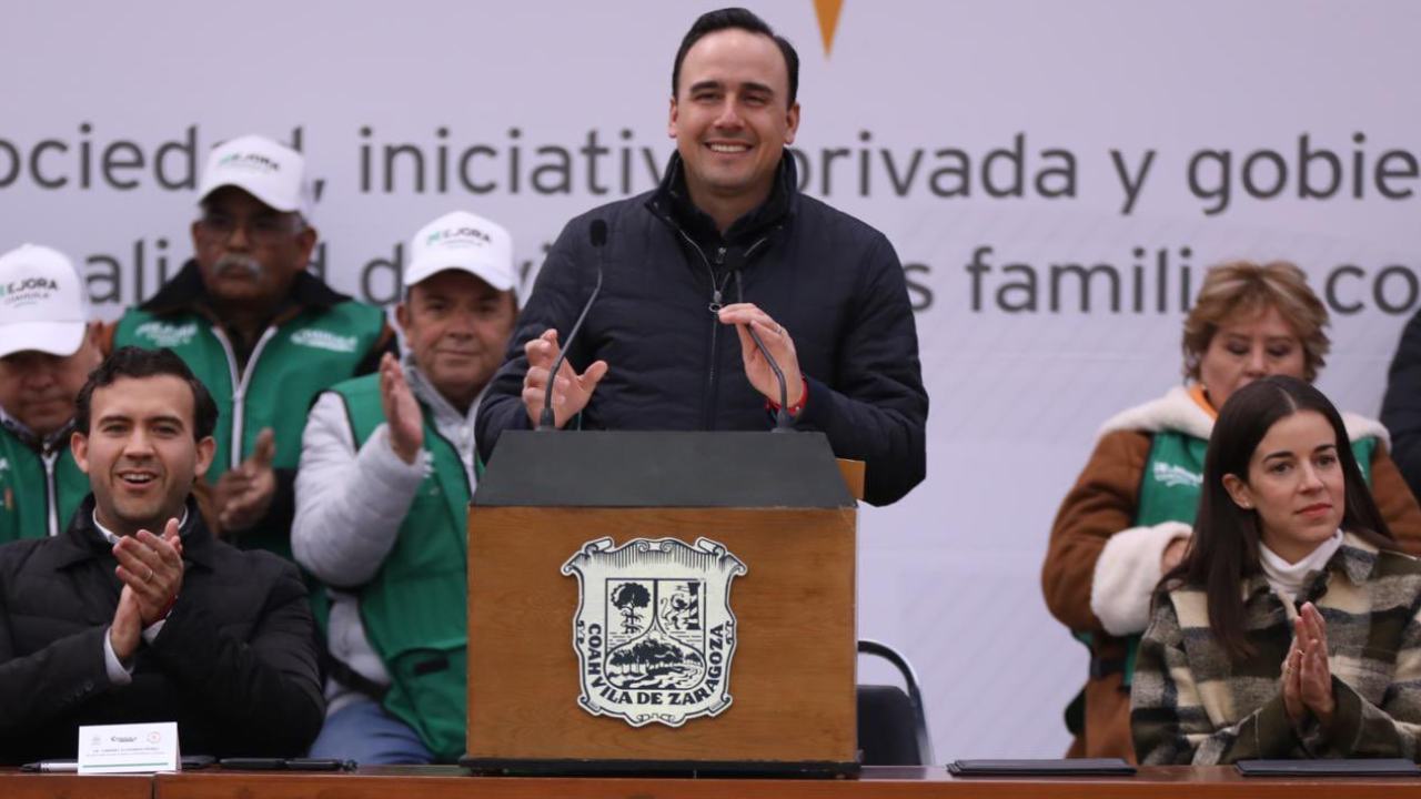 El gobernador de Coahuila, Manolo Jiménez Salinas, abanderó el inicio de la ampliación del libramiento Jesús María Ramón, en Acuña