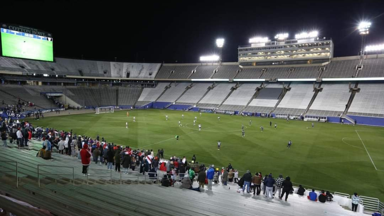 Monterrey con poca afluencia en juego ante River