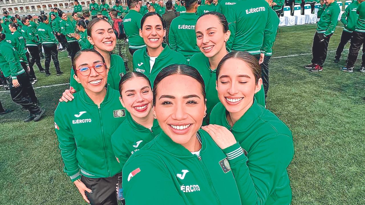 La nadadora del equipo mexicano de nado sincronizado que irá a París 2024 es de las integrantes con más tiempo en la disciplina y que con gusto comparte lo aprendido entre sus compañeras