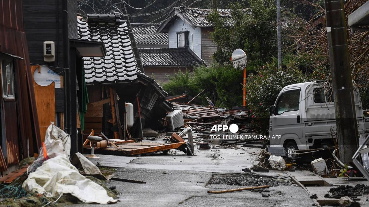 Luego de cinco días del terremoto que azotó en Japón, los rescatistas encontraron más víctimas mortales, las cuales ascienden a 126