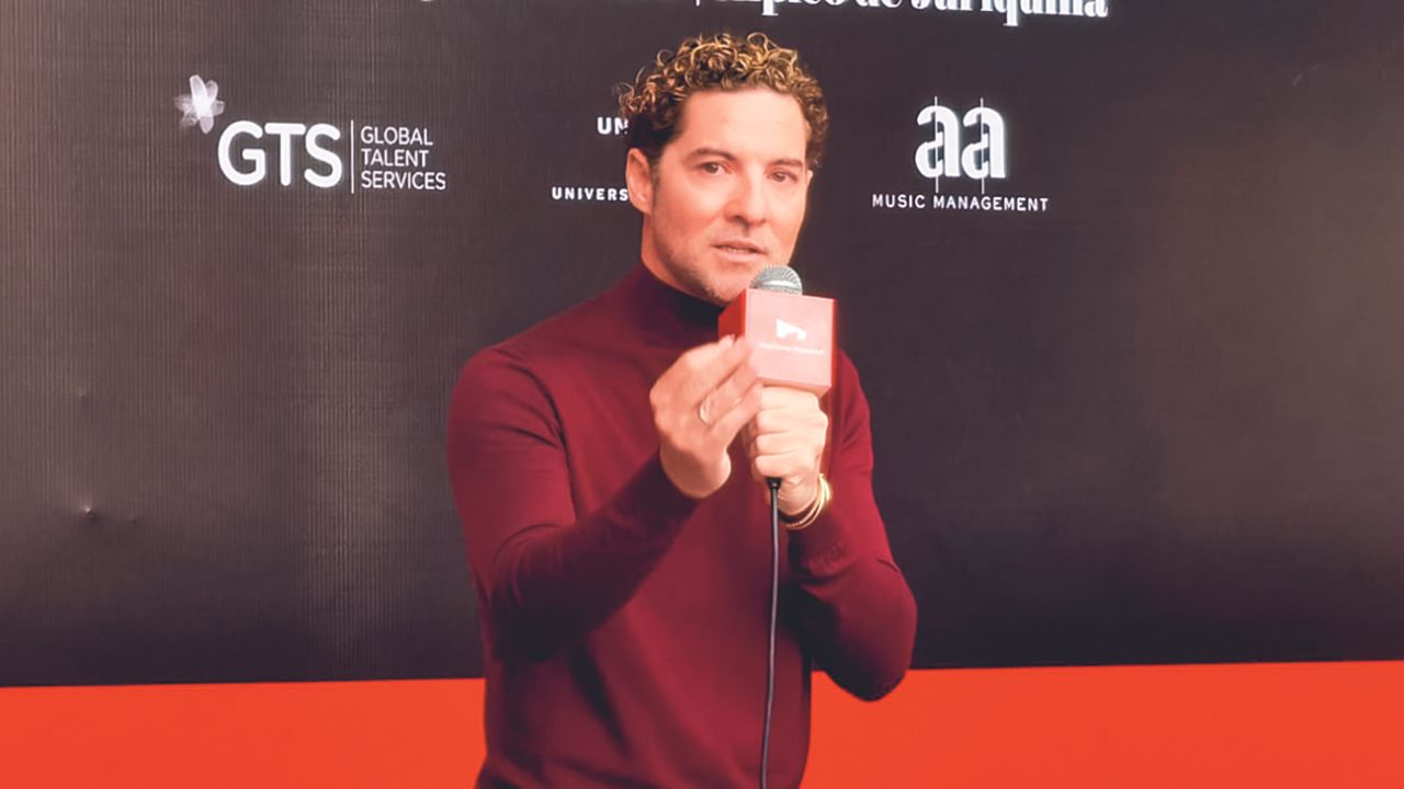 La gira de 20 años de la carrera de David Bisbal ya inició su curso y fue en España la primera fecha del suceso.