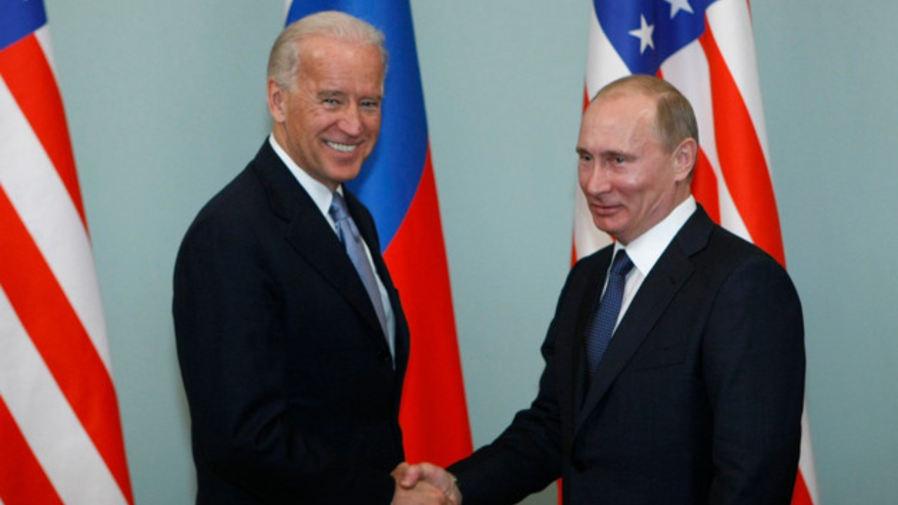 Putin preferiría a Biden sobre Trump como presidente de EU