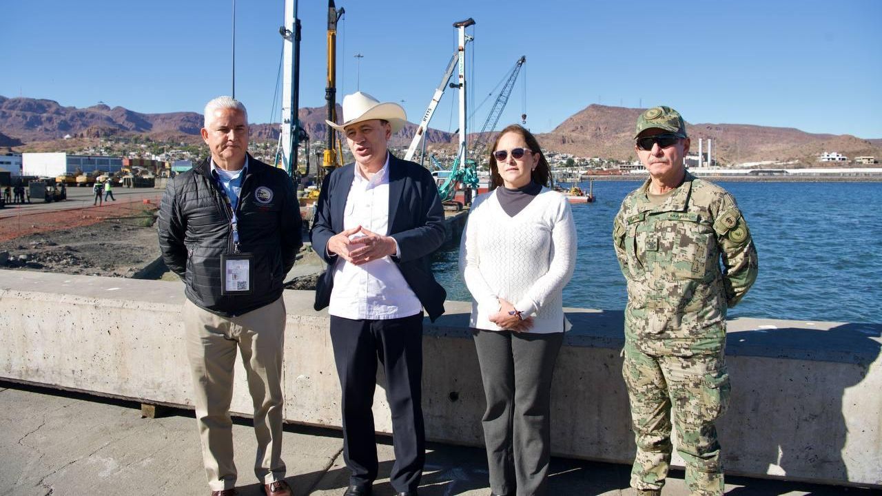 Supervisa Gobernador Durazo inicio de renovación del muelle de Guaymas