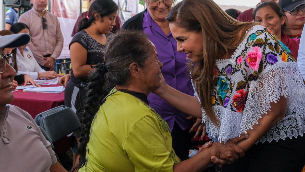 En 18 ediciones se ha beneficiado a 17 mil 951 mujeres y 10 mil 809 hombres, otorgando 22 mil 211 servicios