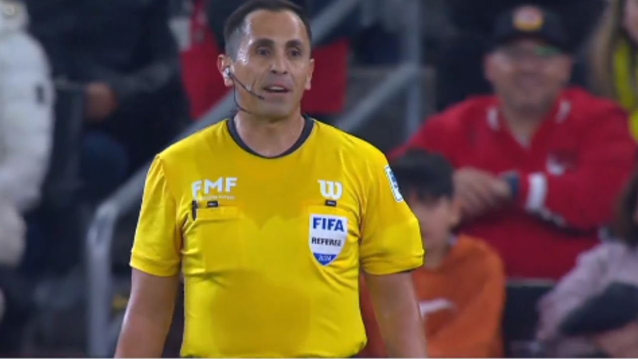 Foto:Captura de pantalla|“Inpenal” El término creado por Luis Enrique Santander en el Rayados vs Toluca