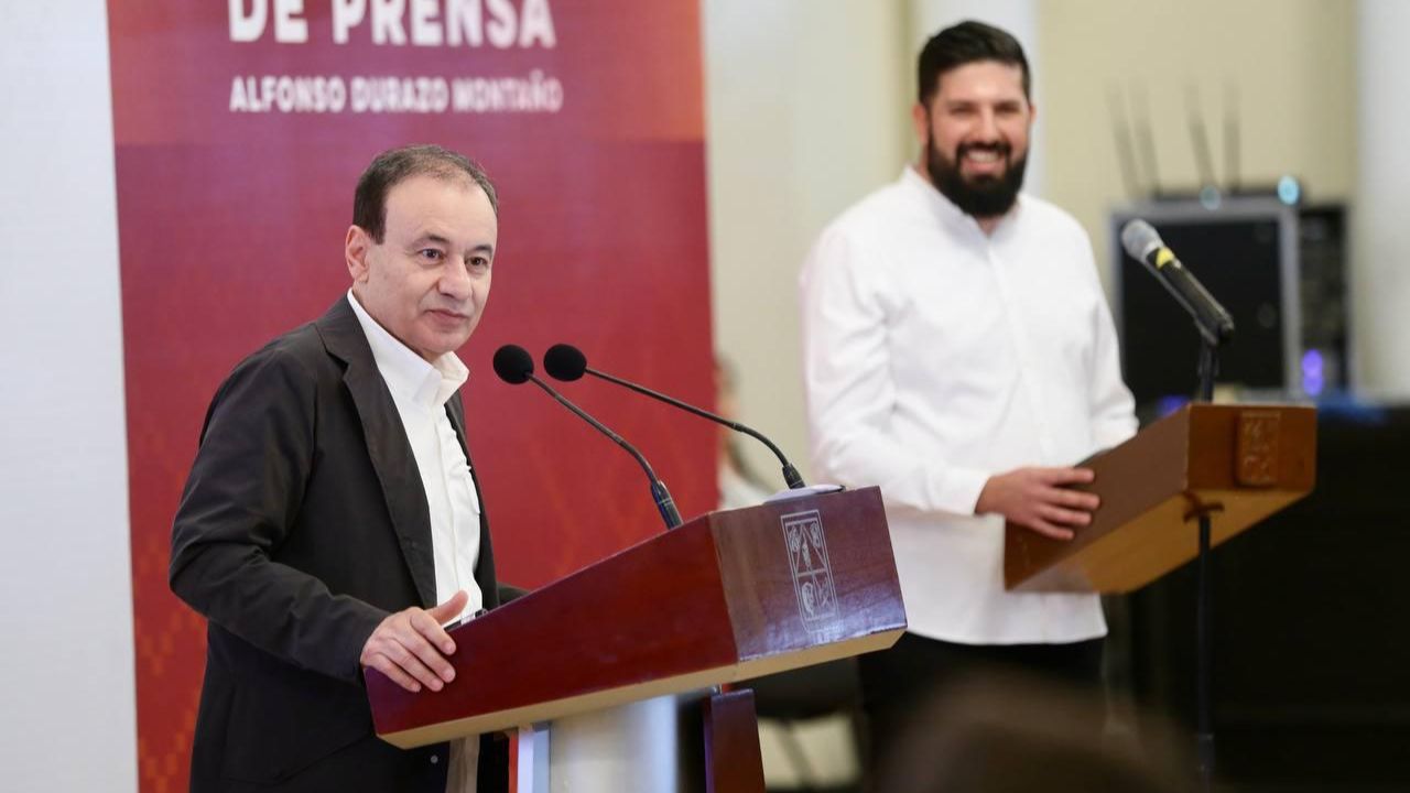 Firma Gobernador Durazo convenio para garantizar 100% de conectividad a Internet en Sonora