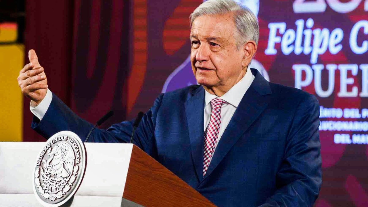 El presidente Andrés Manuel López Obrador descartó daños por el sismo de magnitud 5 registrado este sábado en Coyuca de Benítez, Guerrero.