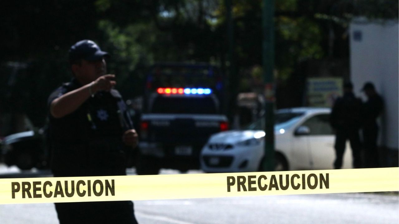 Reportan ataque armado en una vecindad de la Morelos; hay 3 muertos