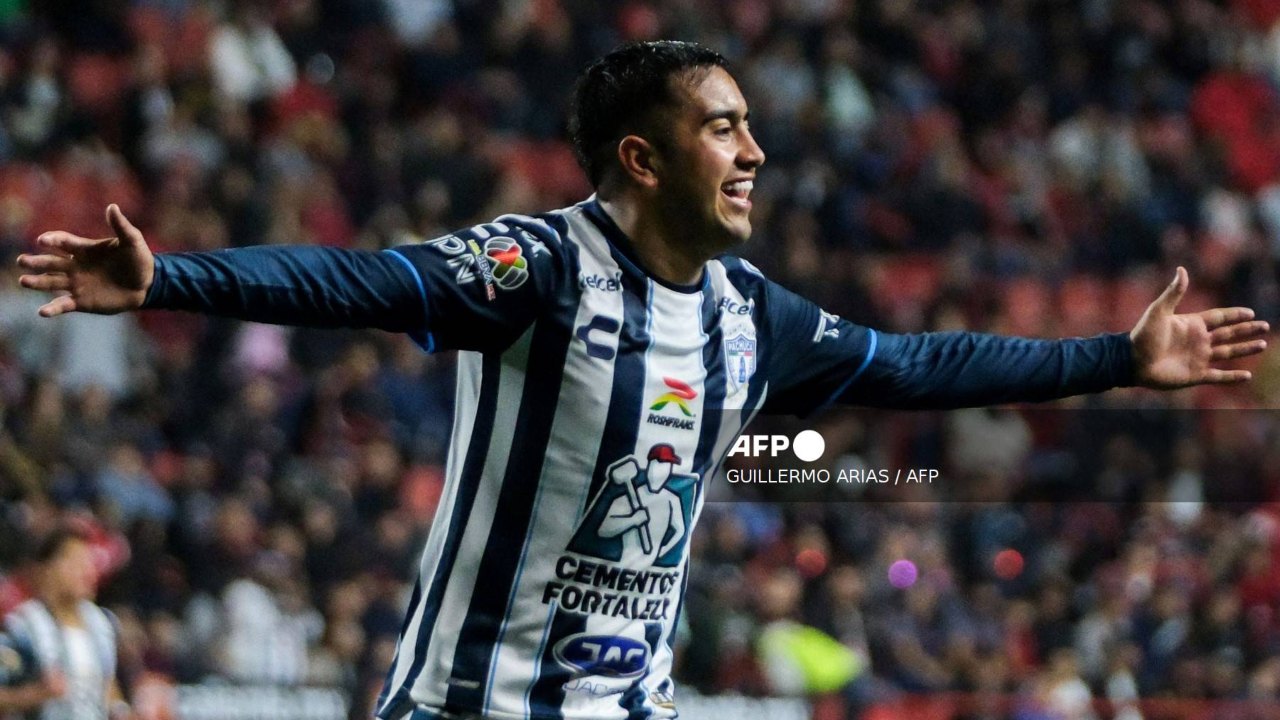 Los Tuzos del Pachuca no sólo derrotaron 2-1 al campeón América, sino que también le quitaron el invicto al rival en el presente torneo.