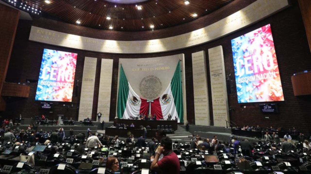 Van por reelección 141 diputados federales, renuncian a apoyos económicos, pero no a su dieta