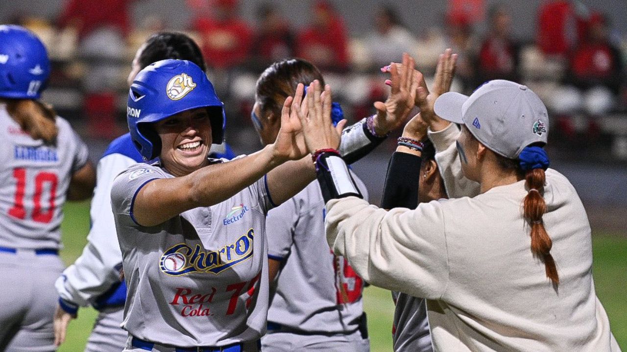 Charros se colocan a una victoria de la Serie de la Reina