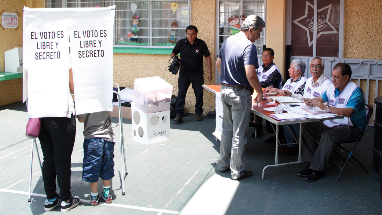 Observadores electorales