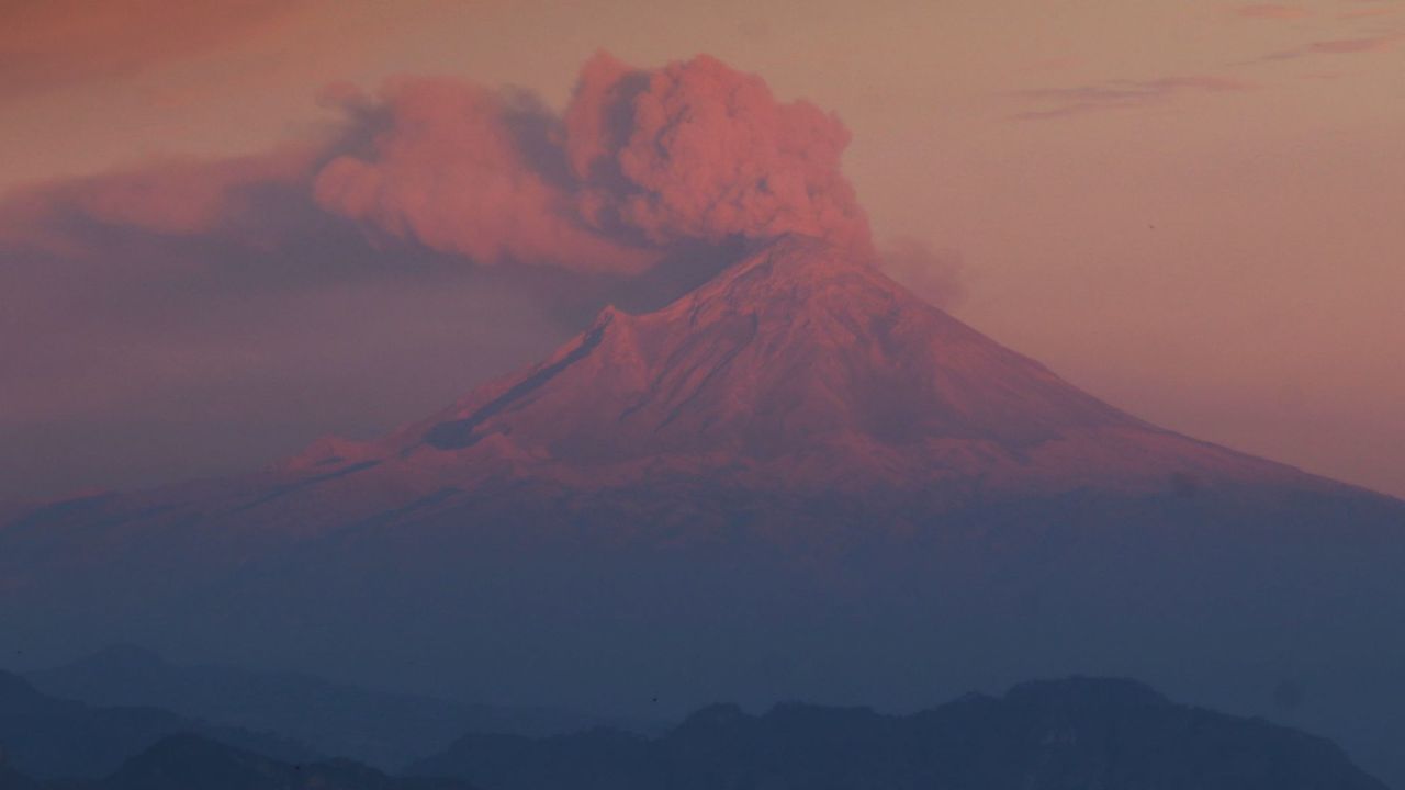 Foto:Cuartoscuro|Cae ceniza del Popocatépetl en 5 municipios de Puebla