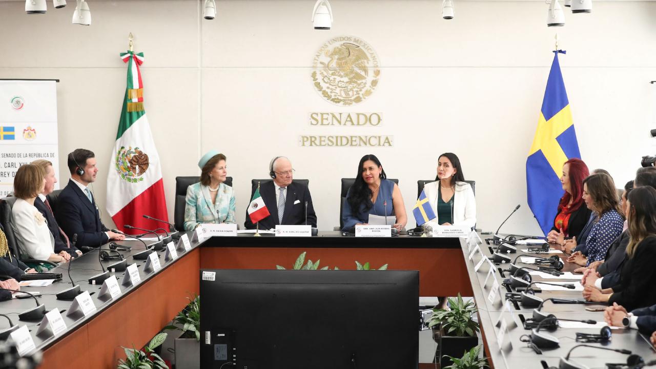 El Senado de la República recibió este martes la visita de los Reyes de Suecia, Carl XVI Gustaf y Silvia Renate