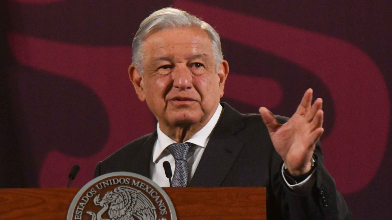 AMLO Hochstein