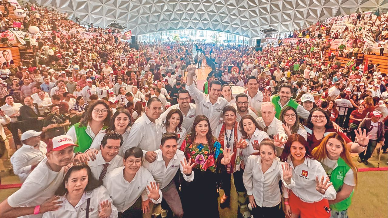 Inicio. La alianza Sigamos Haciendo Historia conjuntó a diversos abanderados para arrancar sus actos proselitistas.