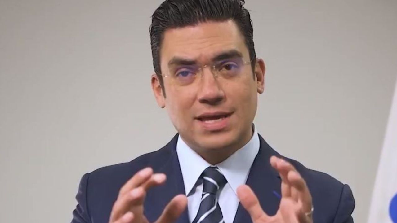 Romero puntualizó que la próxima semana es posible que debatan y voten otras minutas como la “ley silla”, el aguinaldo de 30 días y la ampliación del permiso de paternidad