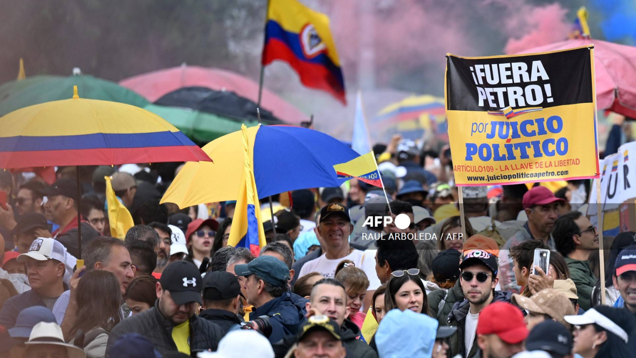 Marcha contra Gustavo Petro