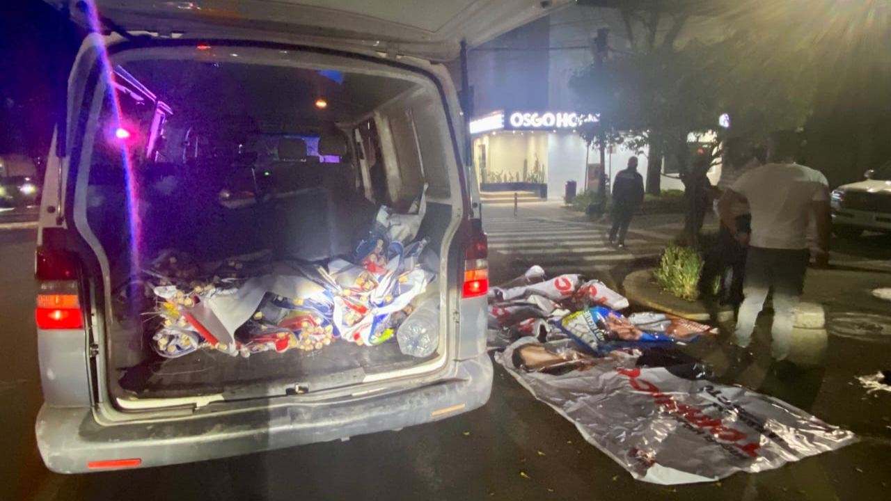 Por robo de propaganda electoral seis personas fueron detenidas en la alcaldía Miguel Hidalgo, entre los detenidos está el director de PC