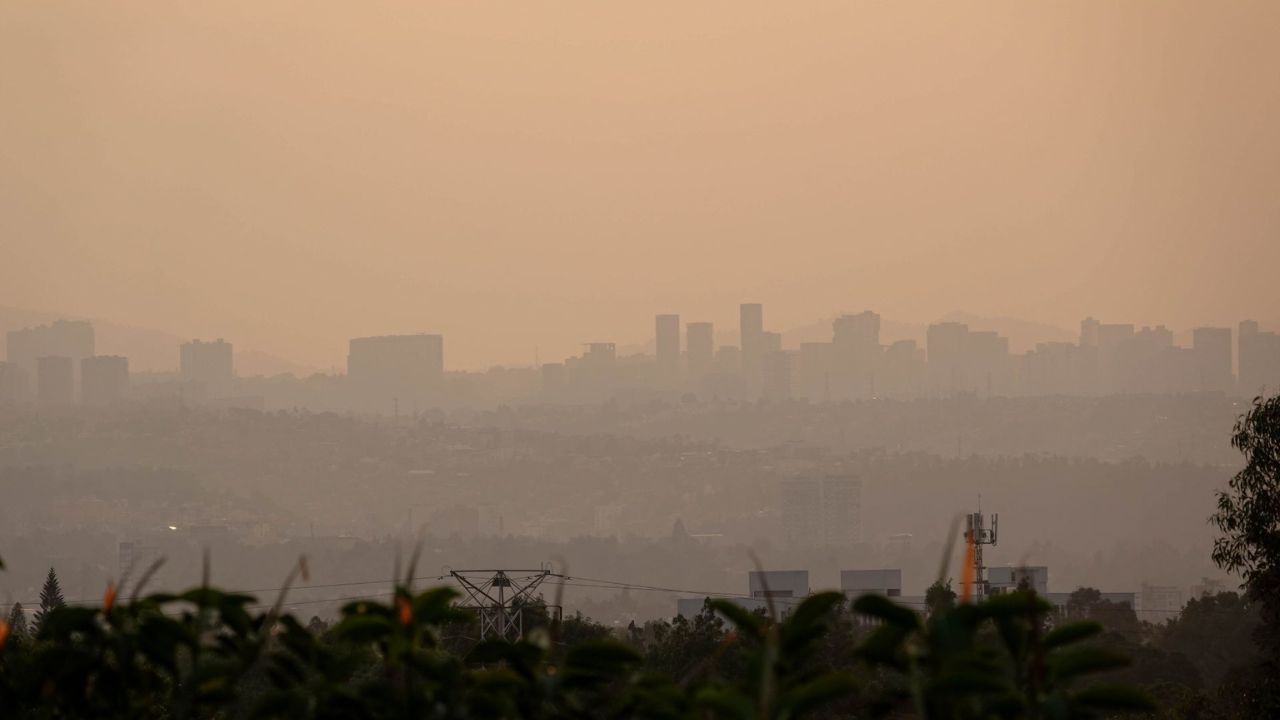 Contaminado. El 30 de abril la CaMe informó que se registraron concentraciones máximas de ozono de 158 ppb, por lo que se activó la Fase I de Contingencia Ambiental en la capital.