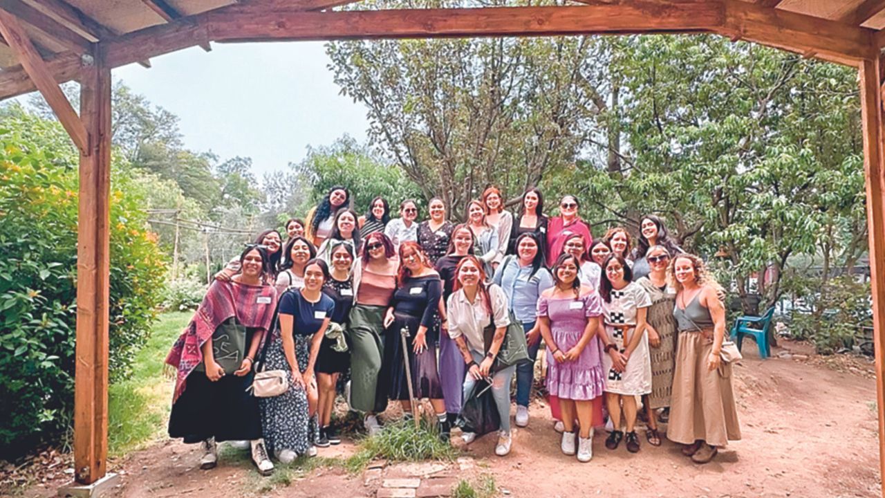 Los esfuerzos por mantener a la alza la cocina mexicana son constantes y ahora 20 estudiantes femeninas de gastronomía serán beneficiadas con becas