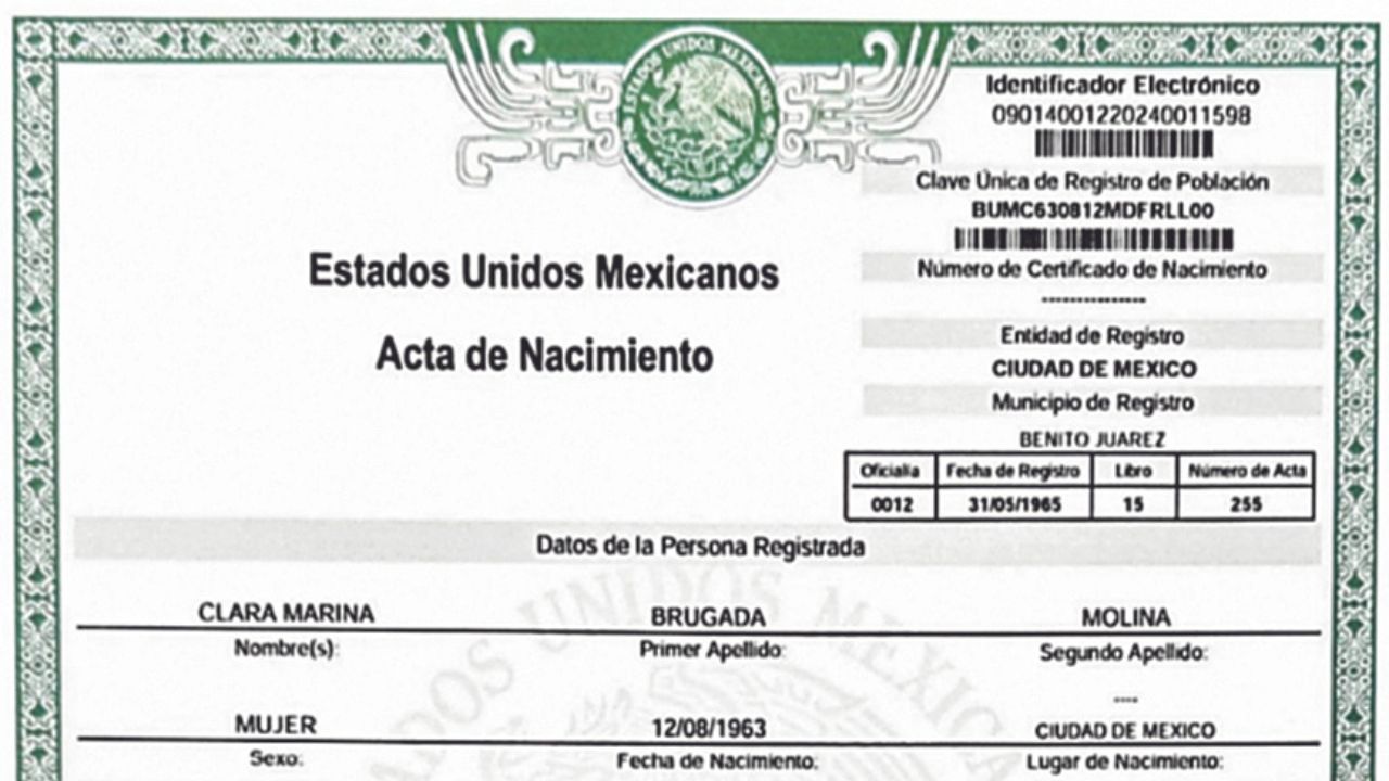 Veracidad. Federico Döring retó a la candidata morenista a un careo para explicar el origen de su presunta acta de nacimiento de Guatemala.