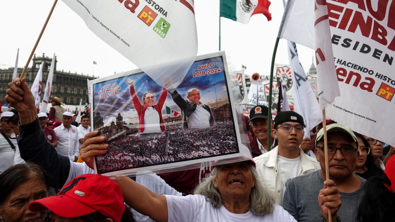 Hoy, el "efecto Obrador" volvió a colmar el Zócalo de la Ciudad de México en el cierre de campaña de Claudia Sheinbaum