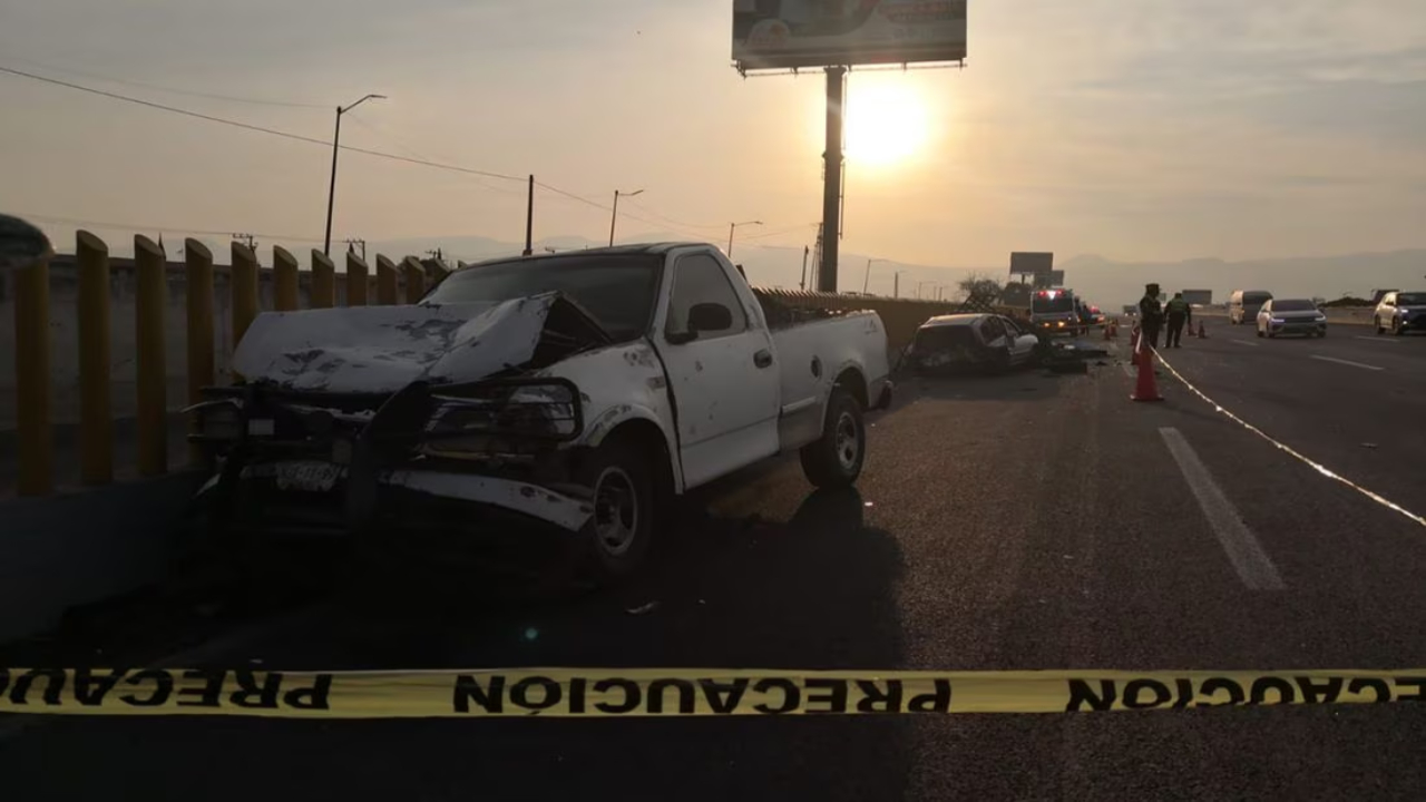 Saldo de 2 personas muertas en accidente automovilístico/ Foto: Iván Montaño