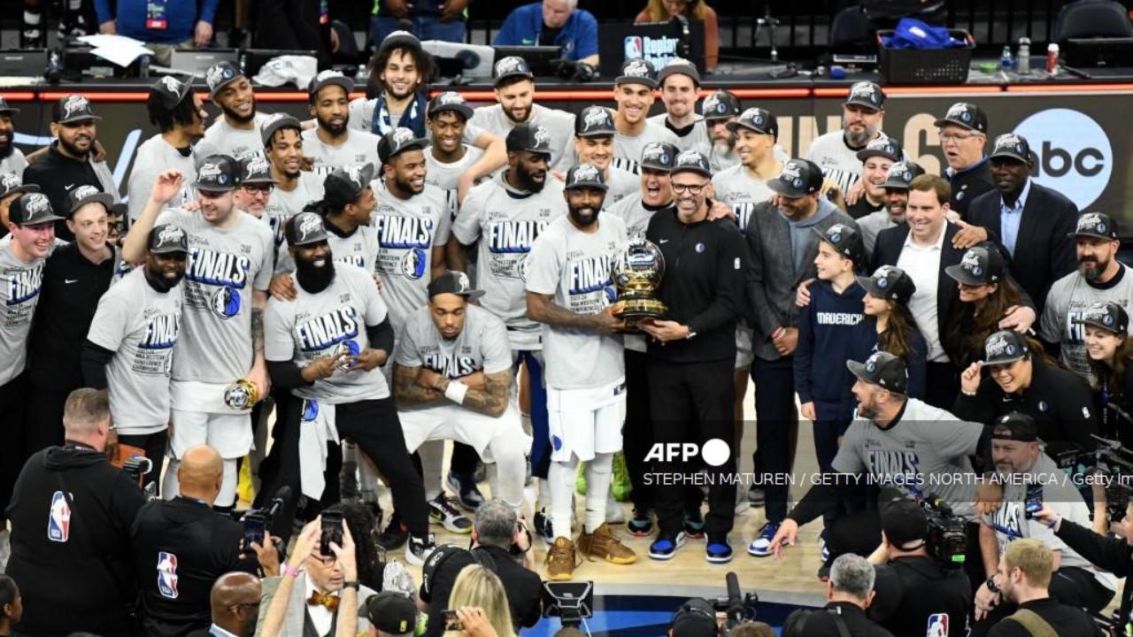 Mavericks derrotaron a los Timberwolves y se citan con los Boston Celtics por el título de campeón de la NBA.