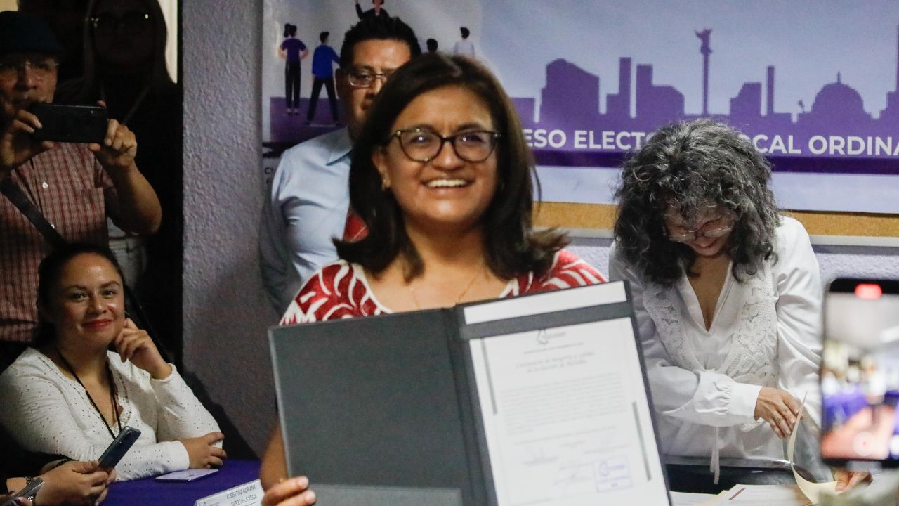 Recibe Aleida Alavez constancia de mayoría como alcaldesa de Iztapalapa