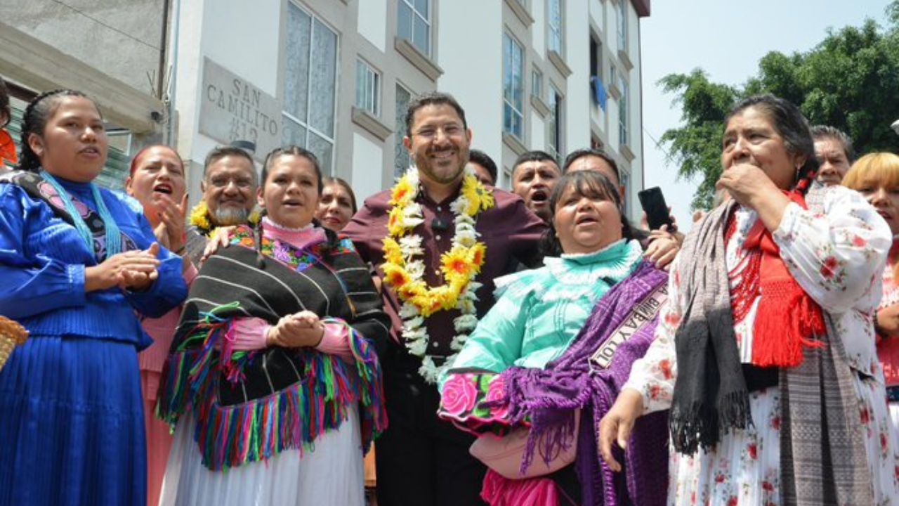 Evaluará Batres envío de nuevas iniciativas al Congreso local