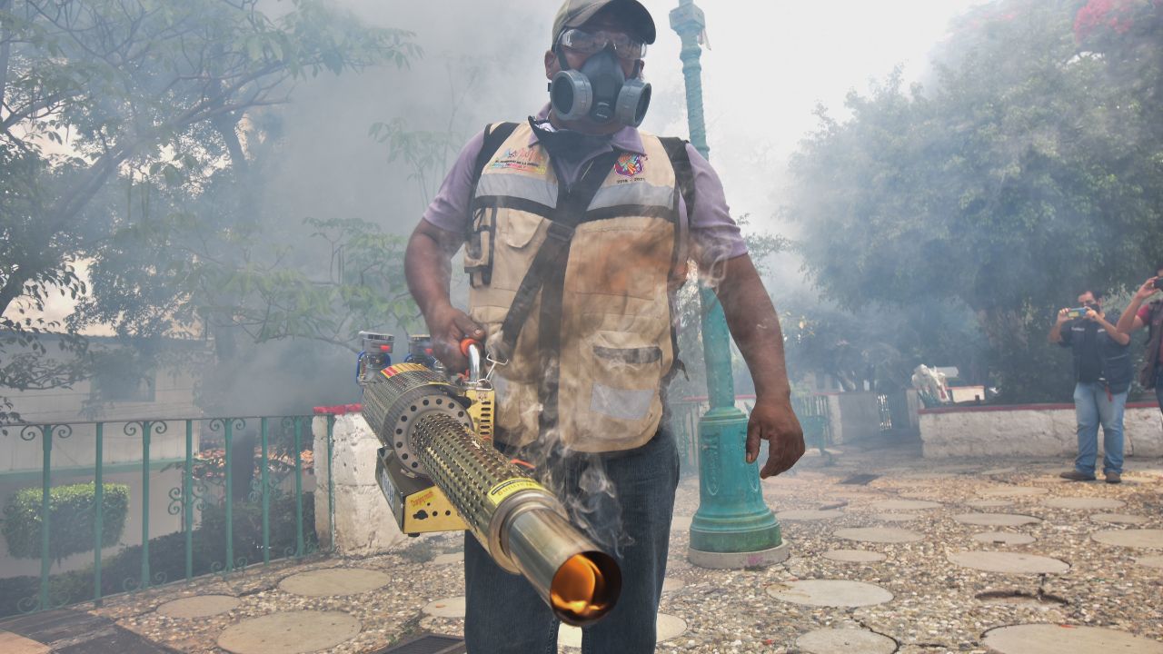 Reporte. Autoridades sanitarias refuerzan la fumigación contra el mosquito que transmite la enfermedad.