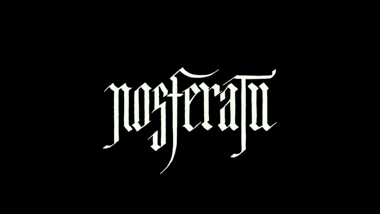 Primer avance de la nueva versión de 'Nosferatu', dirigida por Robert Eggers, con unos aterradores Bill Skarsgard y Lily-Rose Depp.