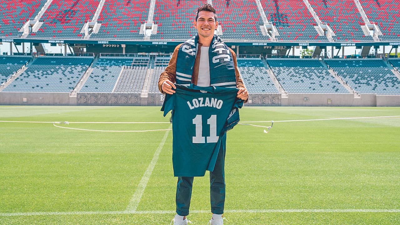 Durante la emotiva presentación de Hirving Lozano con el San Diego FC