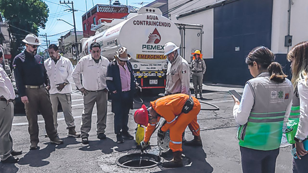 Cambio. Derivado de las obras de limpieza y saneamiento del drenaje, el olor a turbosina ha disminuido considerablemente, compartieron vecinos.