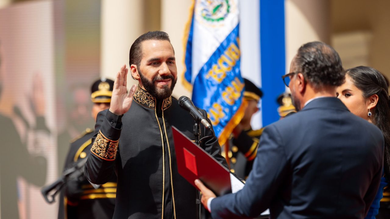 Bukele toma posesión de la presidencia de El Salvador por segunda vez