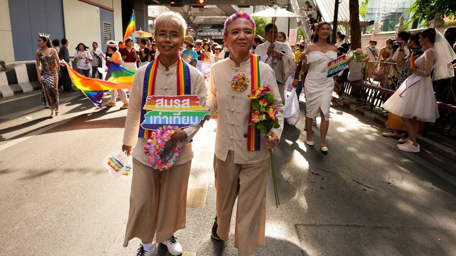 Con una votación histórica, Tailandia se convirtió en el primer país del Sureste Asiático en legalizar el matrimonio igualitario.