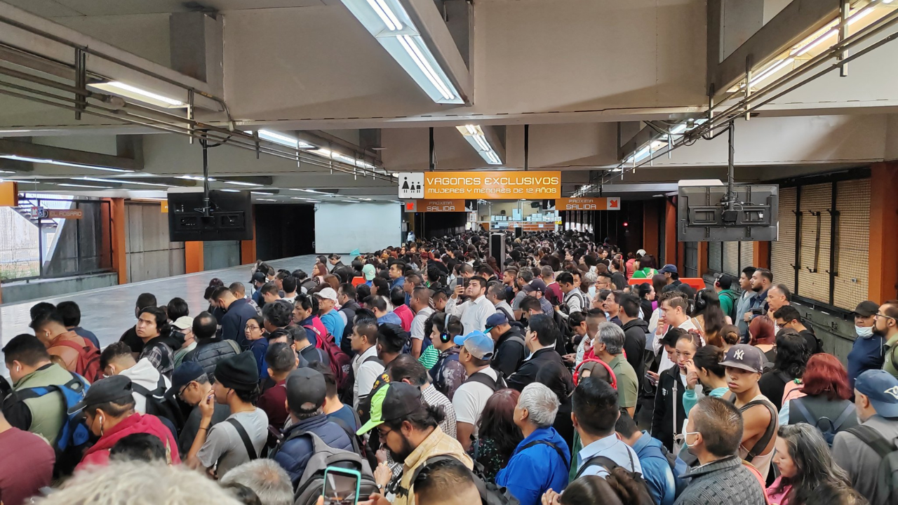 Fallas en dos líneas del Metro