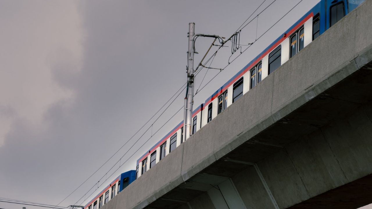 Suspenderán mañana jueves servicio de transporte público en Nuevo León