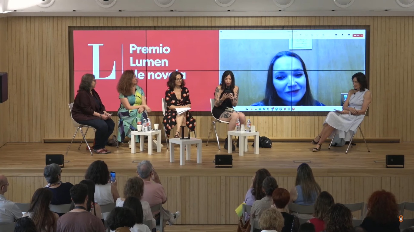 La escritora bielorrusa Natalia Litvinova fue la seleccionada ganadora del II Premio Lumen de Novela por su primera novela.