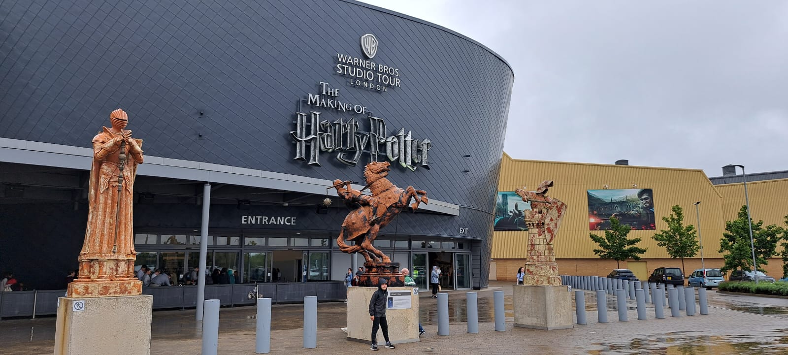 Los aficionados de la saga “Harry Potter” acuden desde todos los rincones del planeta a Escocia y al Reino Unido a la atracción.