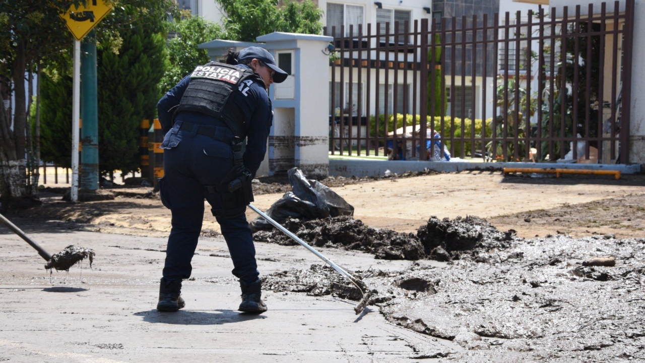 Foto: X@delfinagomeza/ Plan DNIII en apoyo a damnificados por lluvias en EDOMEX