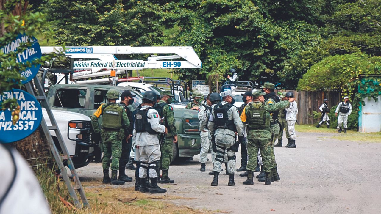 Resguardo. La ola de violencia que azota Tila impacta a cientos de personas. El pasado 5 de junio quemaron casas, negocios y mataron a varias personas.