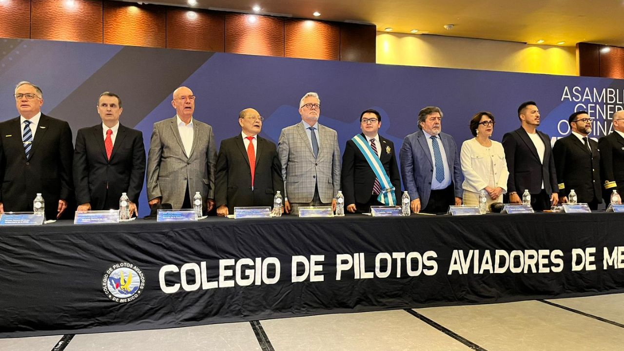 Pide pilotos a nuevo gobierno mayor apertura para mejorar aviación